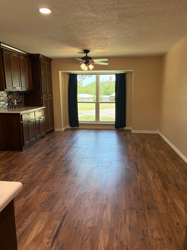 804 W Plato Rd, Duncan, OK 73533 - photo 7