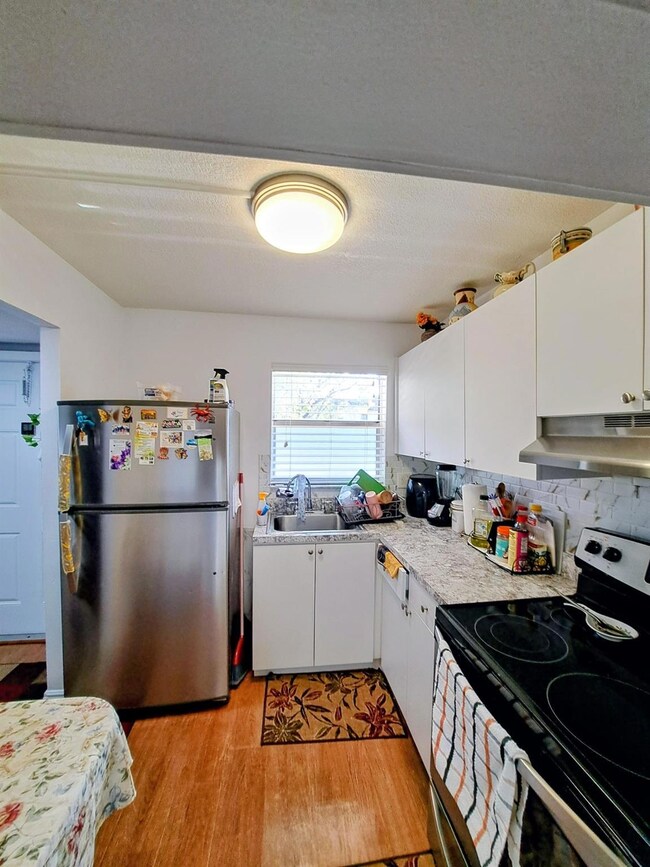 8841 Sunrise Lakes Blvd unit 206, Sunrise, FL 33322 - photo 5