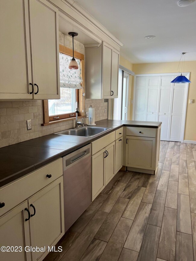 1276 Spring Ave, Wynantskill, NY 12198 - photo 6