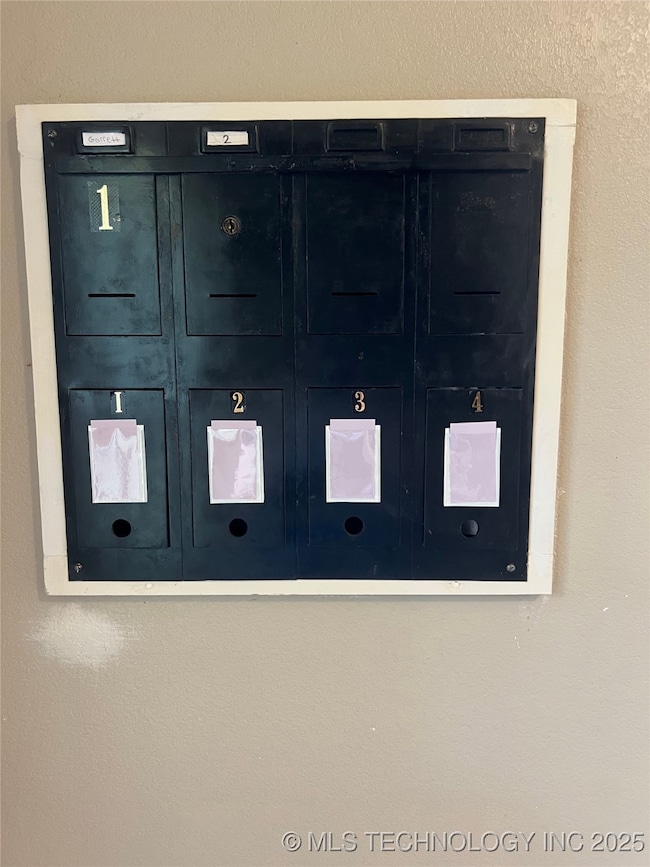 1215 S Quincy Ave, Tulsa, OK 74120 - photo 7