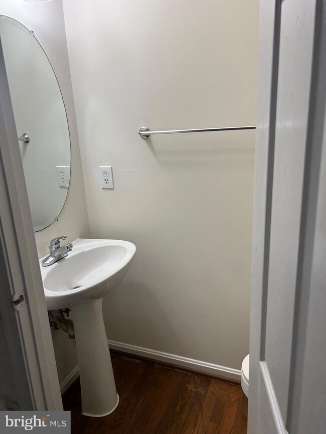 14184 Hunters Run Way, Gainesville, VA 20155 - photo 5