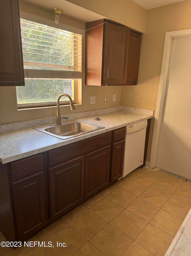 6119 Toyota Dr, Jacksonville, FL 32244 - photo 6