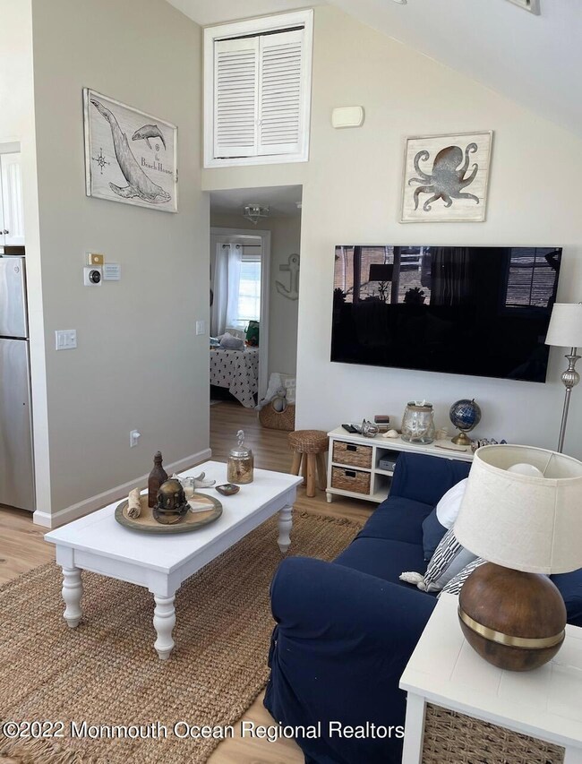 Living room 2