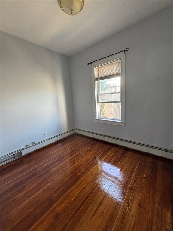47 Middle St unit 3, Boston, MA 02127 - photo 5