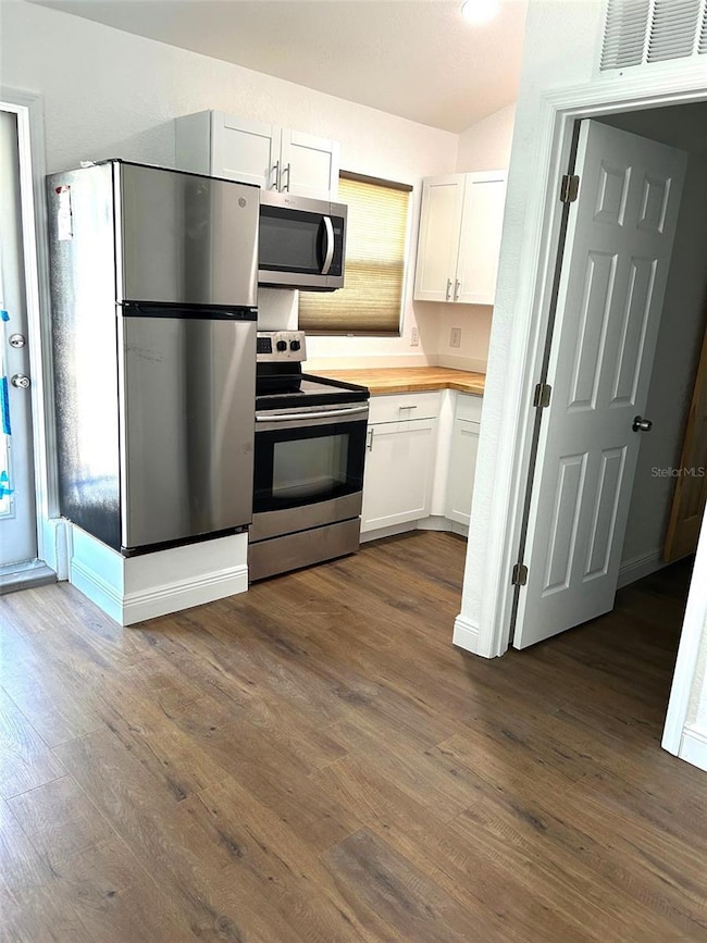 5521 1/2 5th Ave N, Saint Petersburg, FL 33710 - photo 3