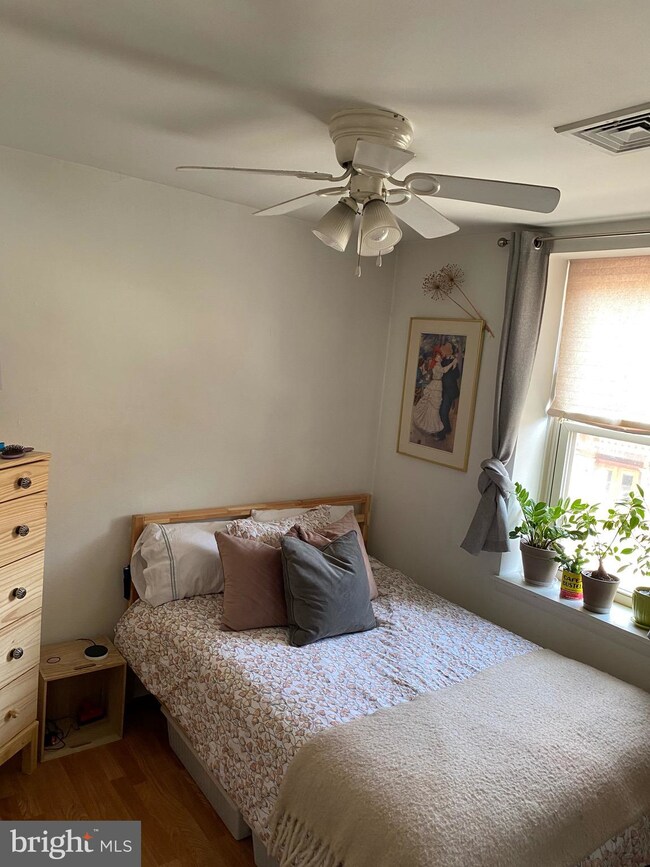 4440 Main St unit 1, Philadelphia, PA 19127 - photo 6