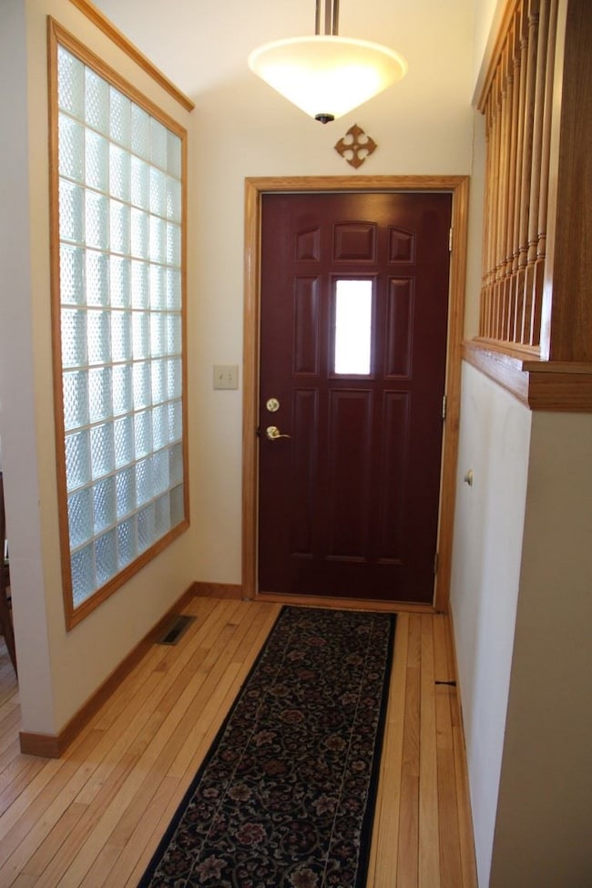 427 Game Ridge Trail, Oregon, WI 53575 - photo 3