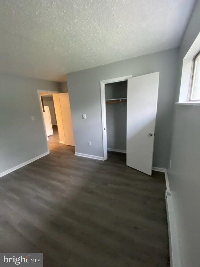 111 Perth Way unit 1, Shepherdstown, WV 25443 - photo 5