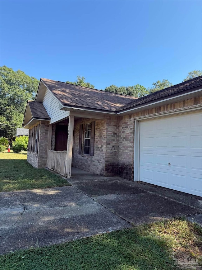 4102 Buford Ln, Milton, FL 32583 - photo 2