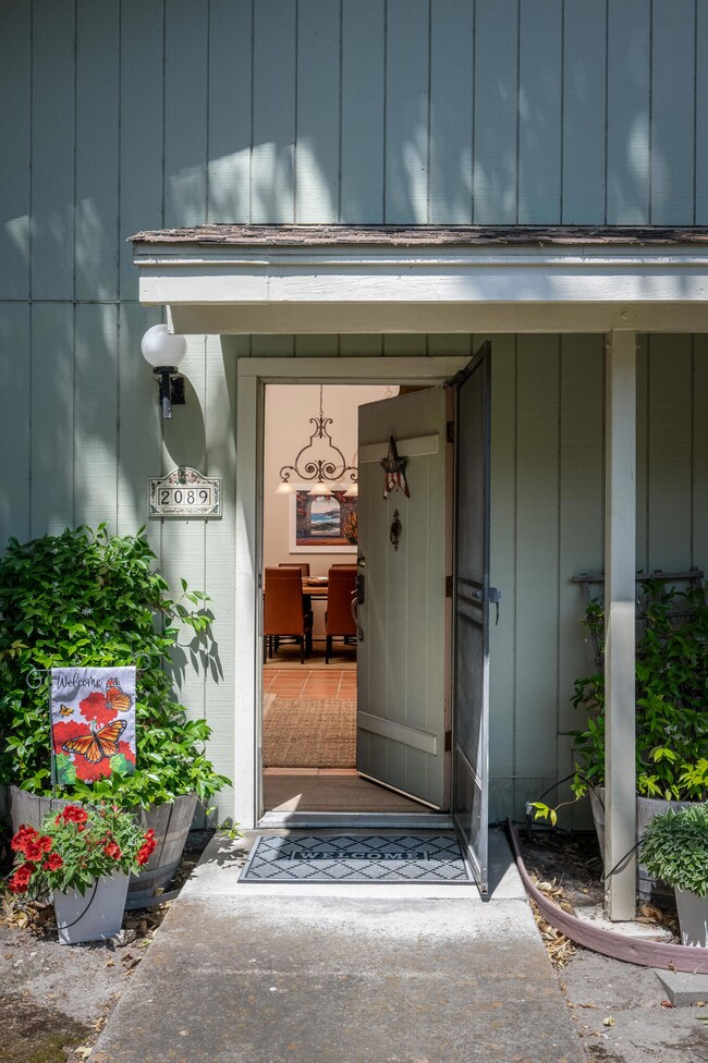 2089-village-lane-solvang-ca-7
