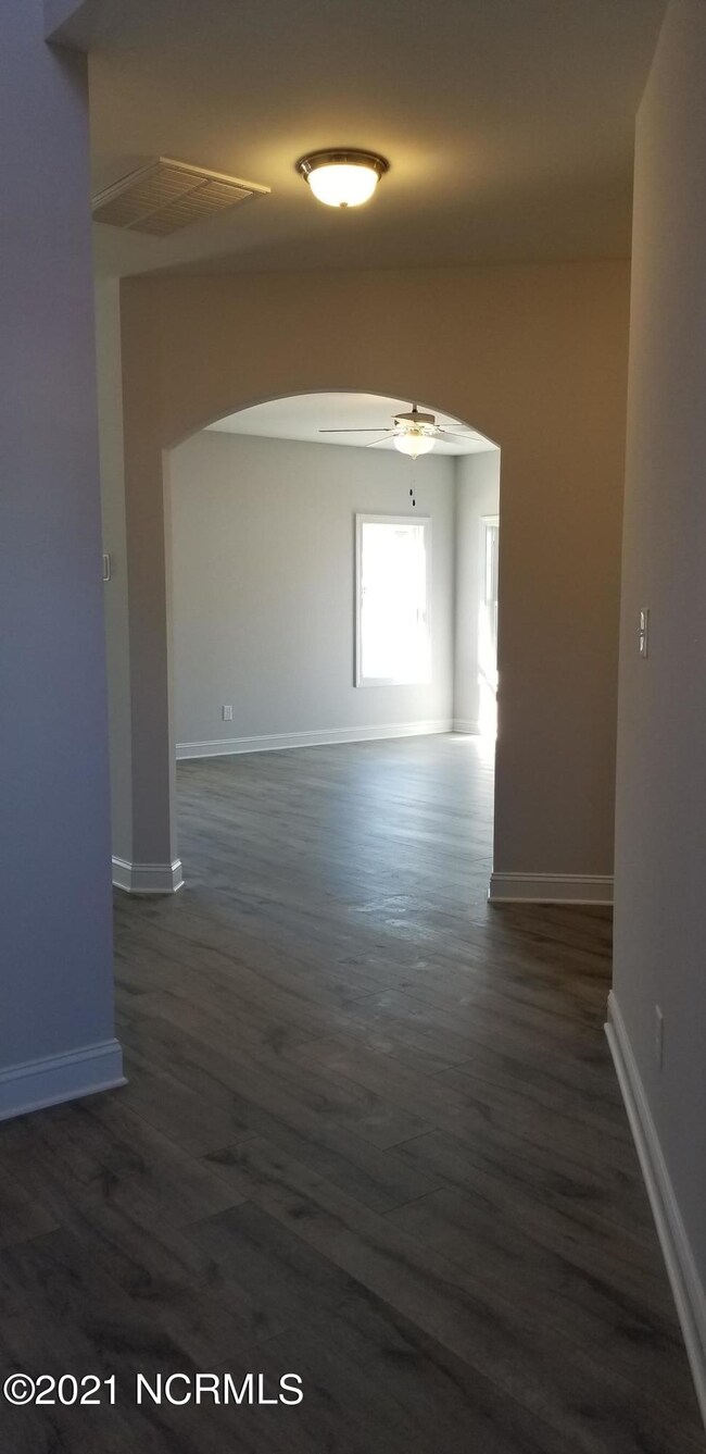 1011 Flounder Run, New Bern, NC 28562 - photo 5