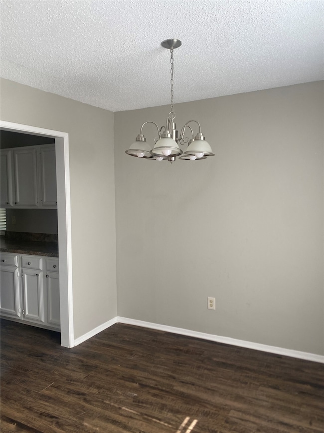 5060 Walker Dr, the Colony, TX 75056 - photo 5