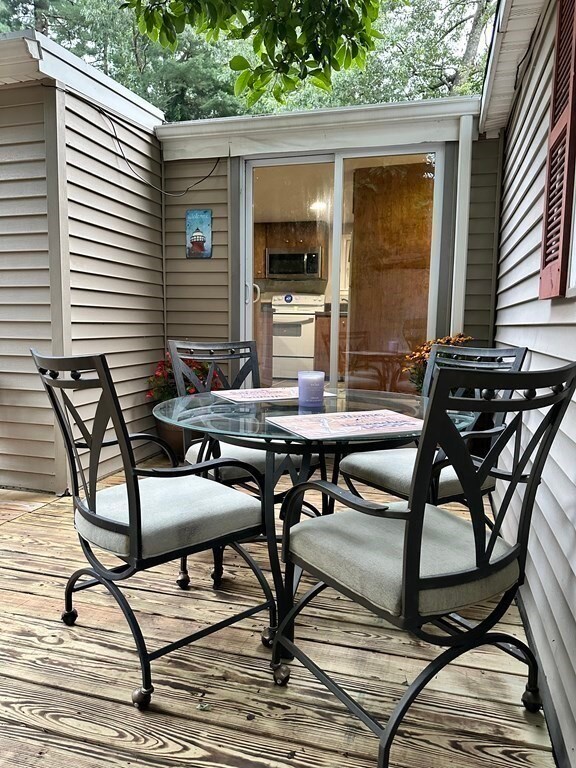 10 Arrow Rd, Norton, MA 02766 - photo 4