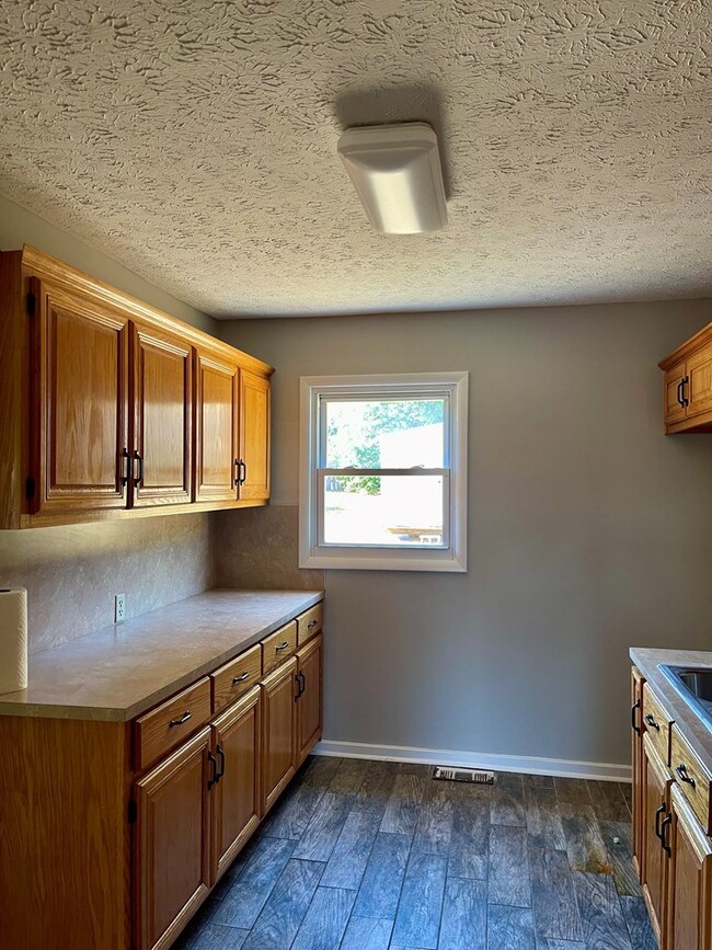 905 Bethune Ct, Columbus, GA 31907 - photo 7