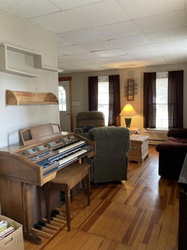 0355 livingroom