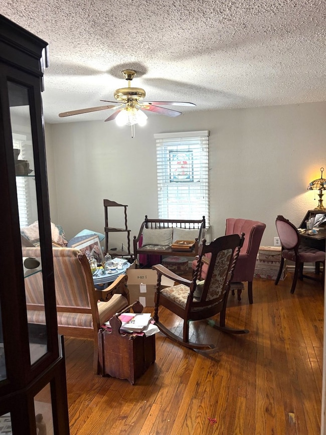 1208 W Michigan Ave unit B, Midland, TX 79701 - photo 4