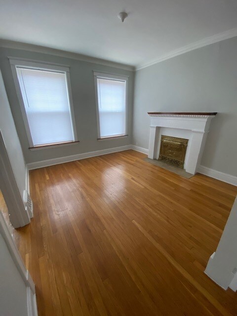 2125 W Ainslie St unit 1, Chicago, IL 60625 - photo 2