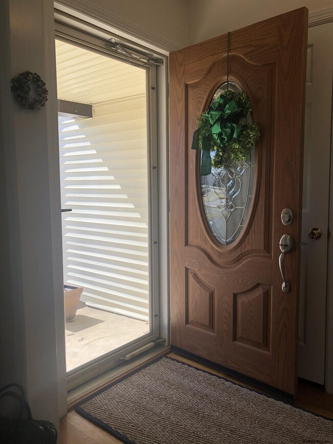 7 Windsor Dr, Schenectady, NY 12302 - photo 3