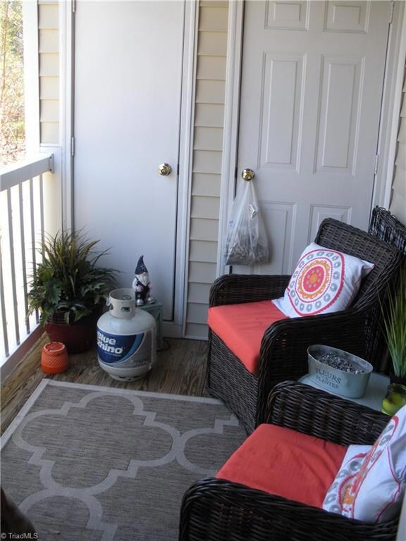 150 James Rd unit 2C, High Point, NC 27265 - photo 3