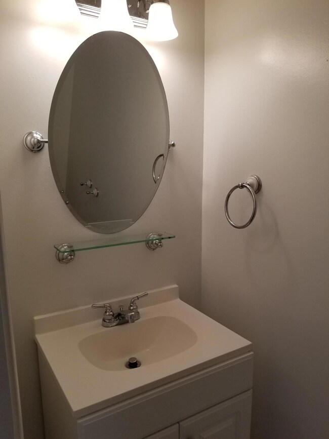 1325 Greendale Ave @29 8 20200904_14004