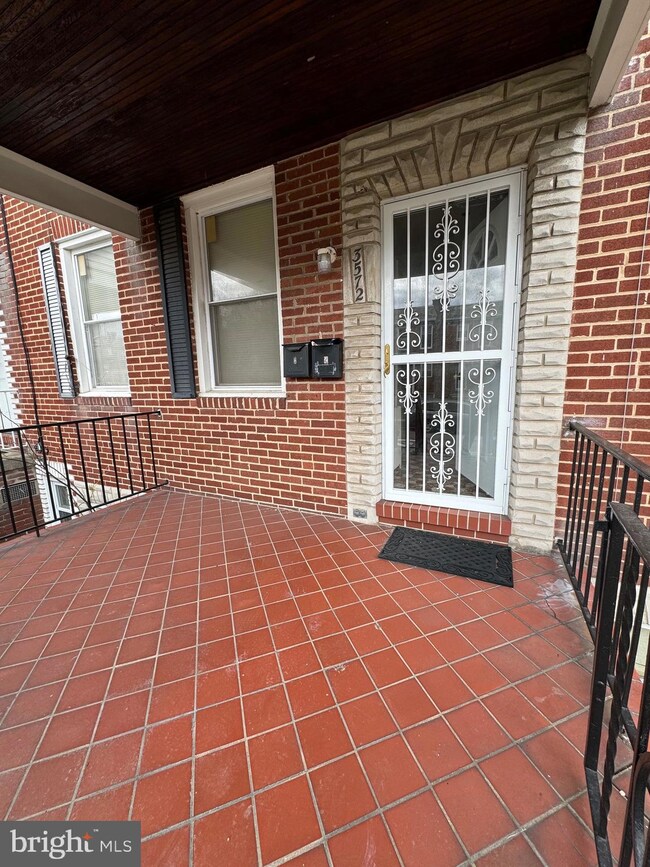 3572 Juneway, Baltimore, MD 21213 - photo 2