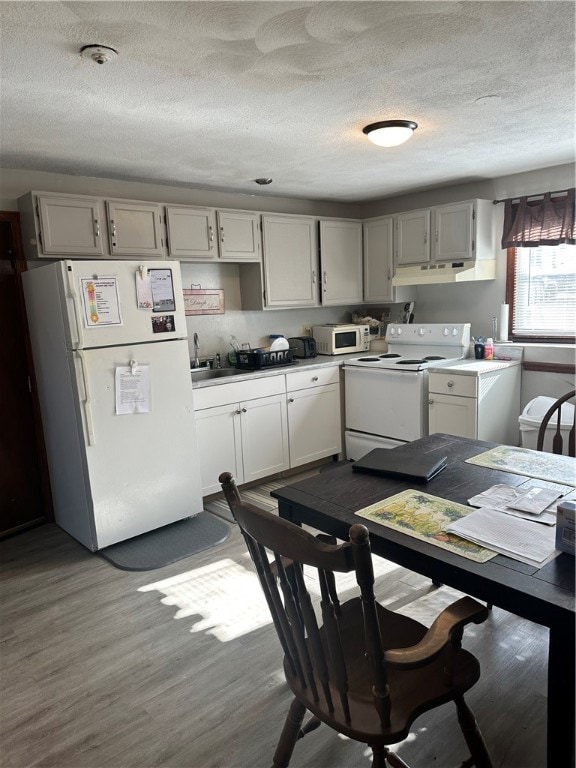 424 Smithfield Ave unit 1, Pawtucket, RI 02860 - photo 3