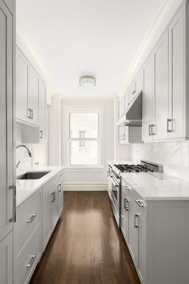 Mirabeau Apartments unit 7E, New York, NY 10024 - photo 7