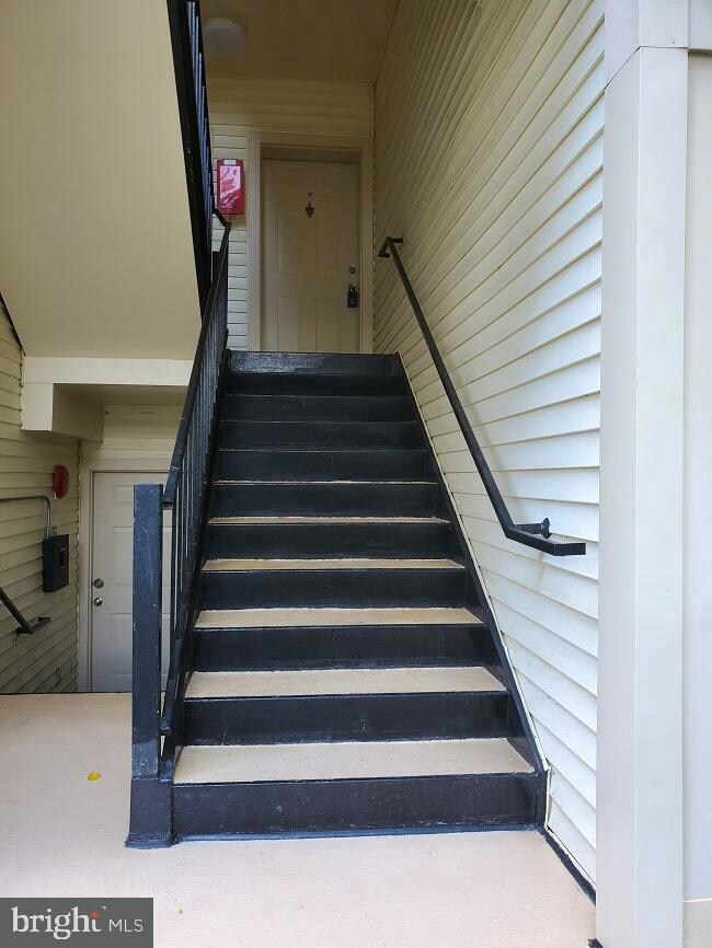 14905 Cleese Ct unit 5AD, Silver Spring, MD 20906 - photo 2