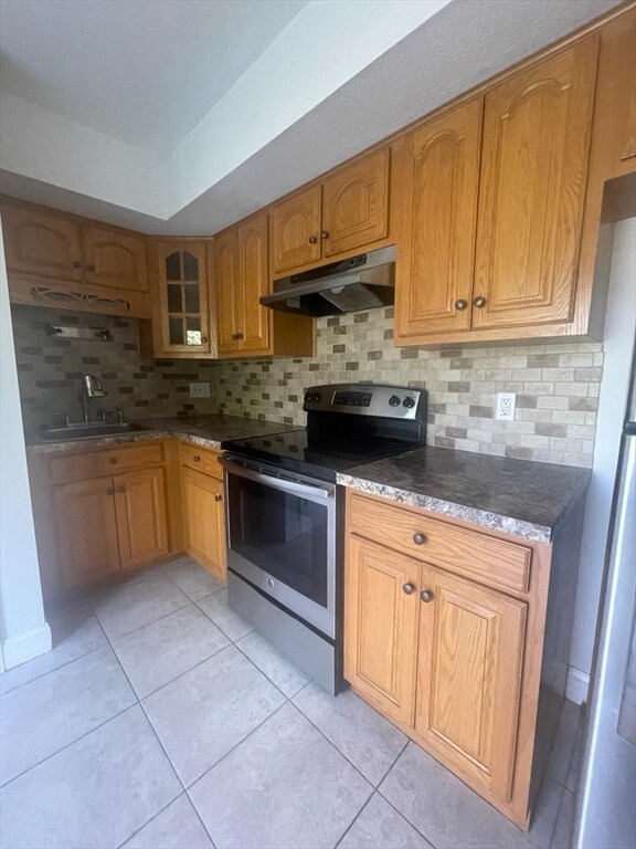 10 Greenwood St unit G, Westfield, MA 01085 - photo 6