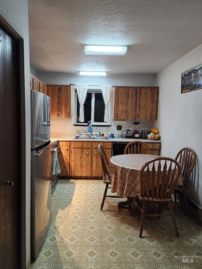 154 Avenida Del Rio Dr W, Twin Falls, ID 83301 - photo 5