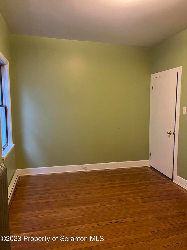 310 21st Ave unit 1, Scranton, PA 18504 - photo 7