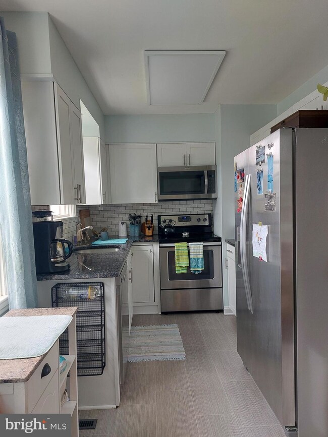 1049 Fairview Rd, Hagerstown, MD 21742 - photo 5