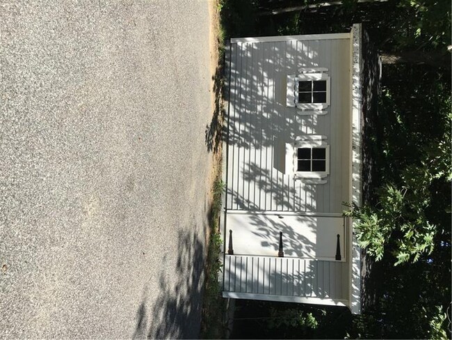 Shed