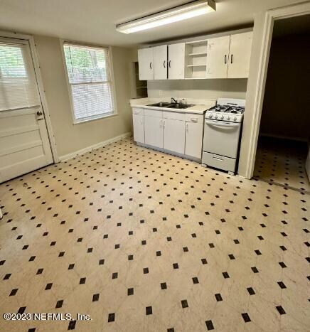 6348 Hyde Grove Ave unit 1, Jacksonville, FL 32210 - photo 2