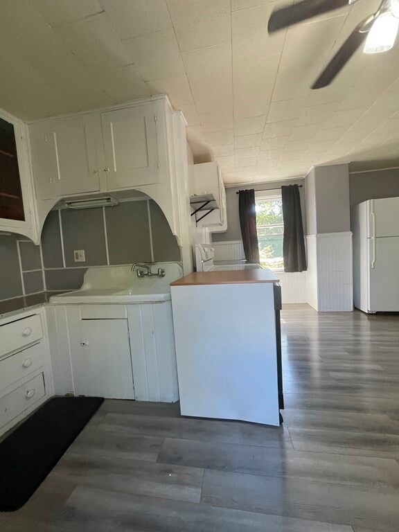 8 Coram St unit 2, Taunton, MA 02780 - photo 4