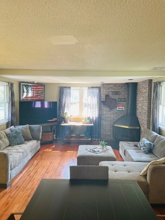 95 Plain St, Mansfield, MA 02048 - photo 6