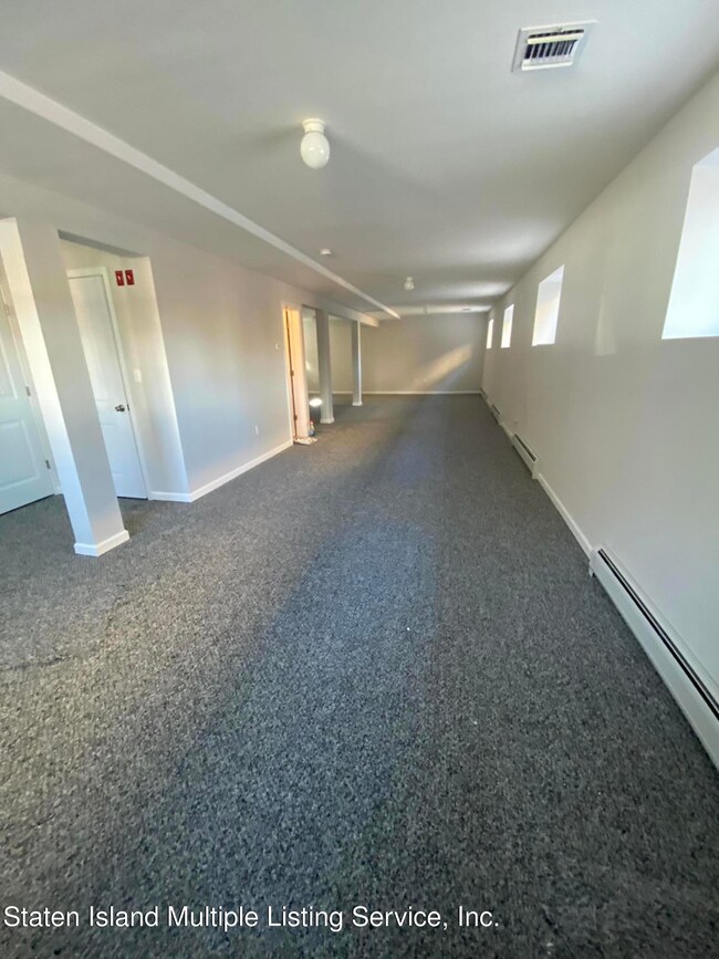 BASEMENT-202 HAWTHORNE AVE