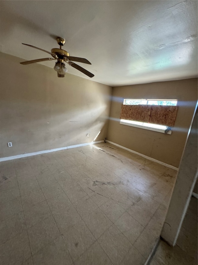 11315 Raincove Dr, Houston, TX 77016 - photo 4