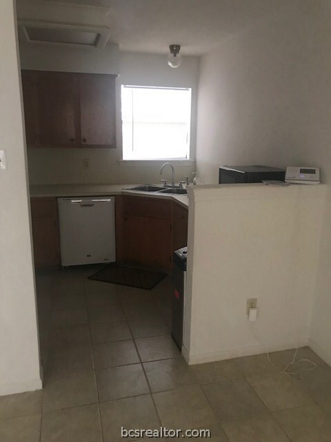 1709 Langford St, College Station, TX 77840 - photo 7