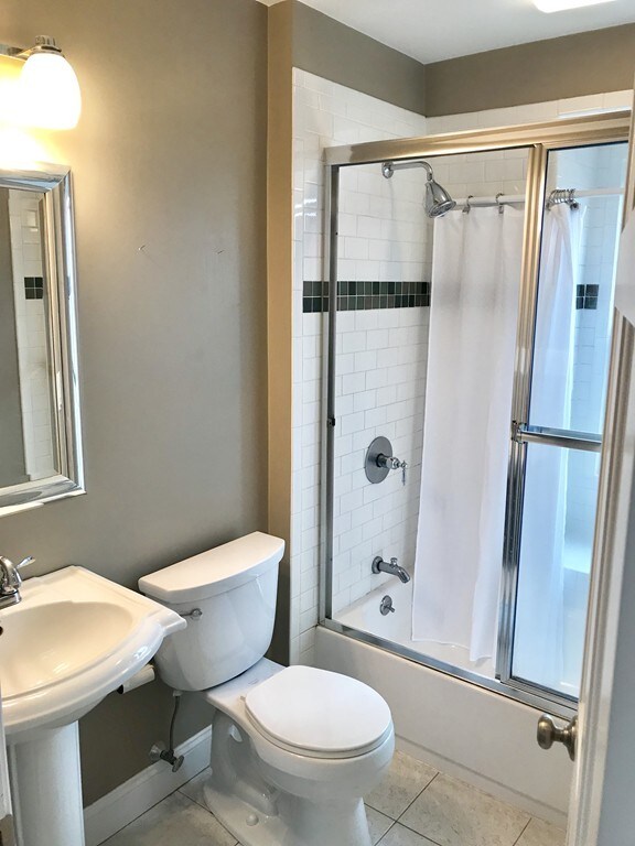 681 E 7th St unit 3, Boston, MA 02127 - photo 6