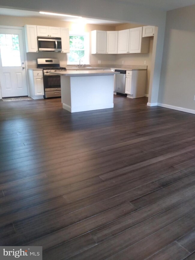 53 Avon Place, Vineland, NJ 08360 - photo 3