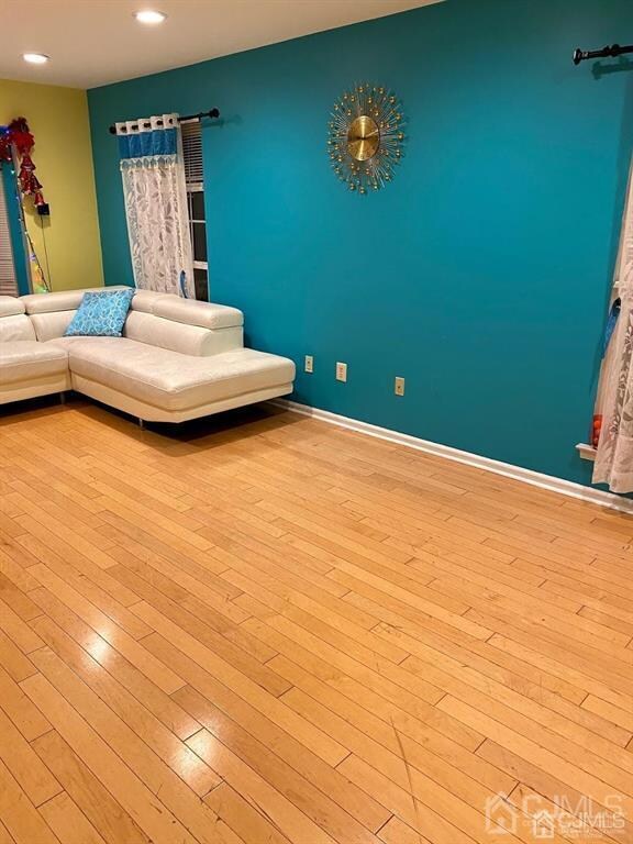 607 Timber Rd, Edison, NJ 08820 - photo 3