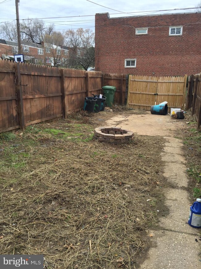 2440 Harriet Ave, Baltimore, MD 21230 - photo 2