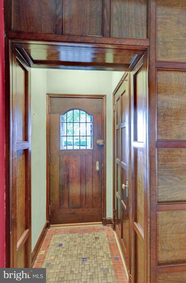 101 Elmwood Ave, Reading, PA 19609 - photo 6