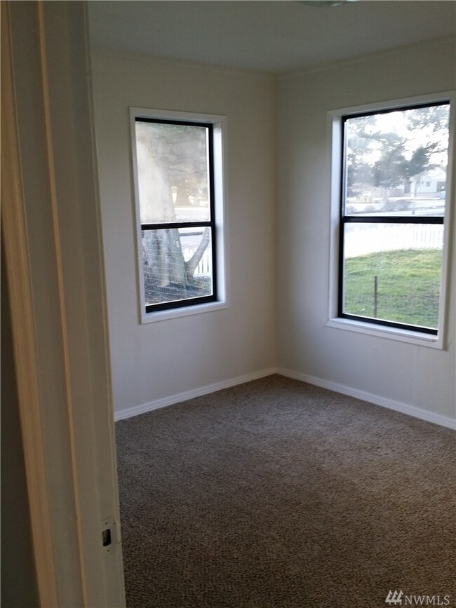 308 Edwards St SW, Yelm, WA 98597 - photo 7