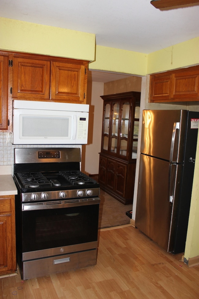 5554 Linder Ct, Crestwood, IL 60445 - photo 7