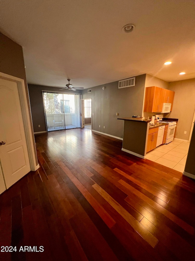 6900 E Princess Dr unit 1242, Phoenix, AZ 85054 - photo 4