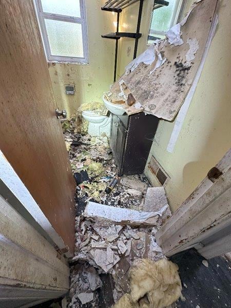 18018 Park Ave, Lansing, IL 60438 - photo 3