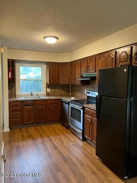 35 Stow Ave, Troy, NY 12180 - photo 5