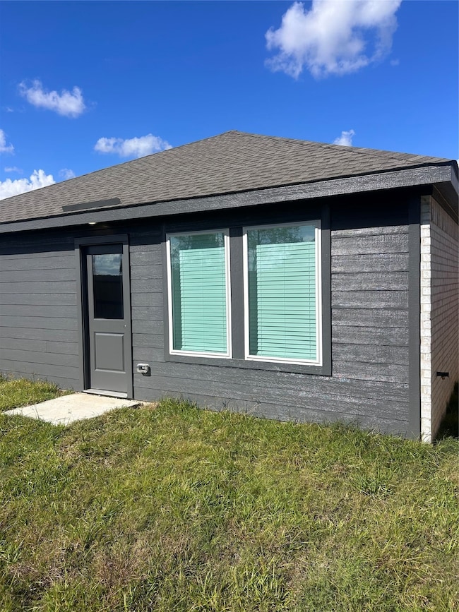 18028 Trepito Ave, New Caney, TX 77357 - photo 4